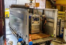 Антиматерія у Руху: Вчені Успішно Транспортували Рідкісні Частинки за Межами Лабораторії