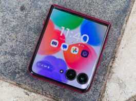 Motorola Razr Ultra: Що потрібно моделі 2026 року, щоб конкурувати