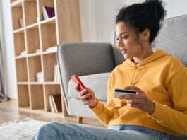 ¿Es ‘La comida nunca llega’ un mecanismo de afrontamiento genial o un nihilismo digital?